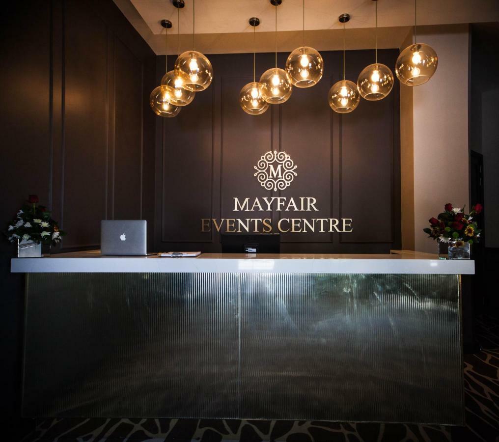 Mayfair Hotel 乌姆塔塔 外观 照片